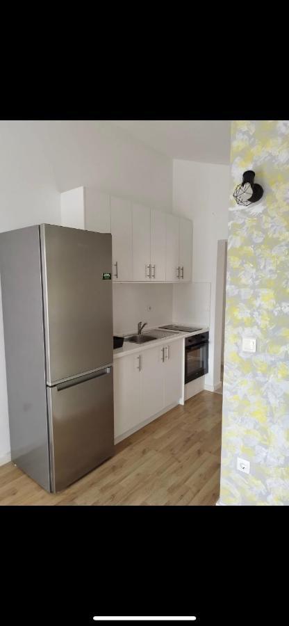 Guesthouse Villa Jurisic Novalja Eksteriør billede