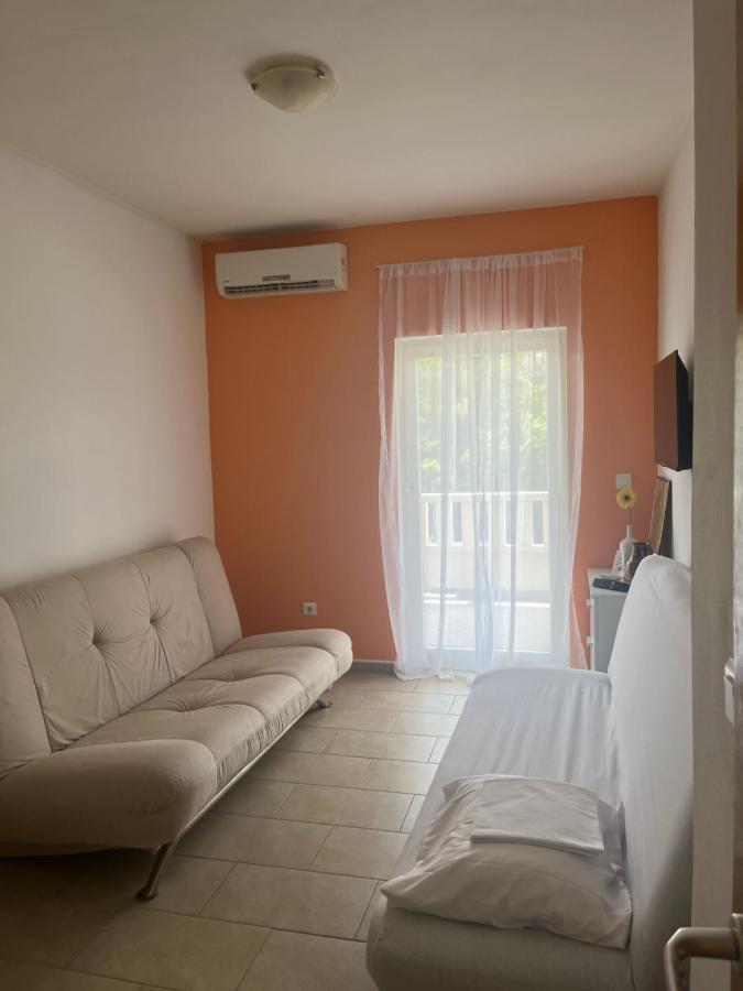 Guesthouse Villa Jurisic Novalja Eksteriør billede