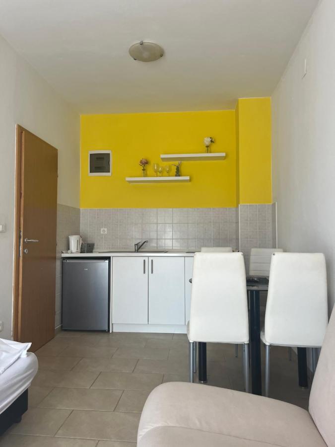 Guesthouse Villa Jurisic Novalja Eksteriør billede