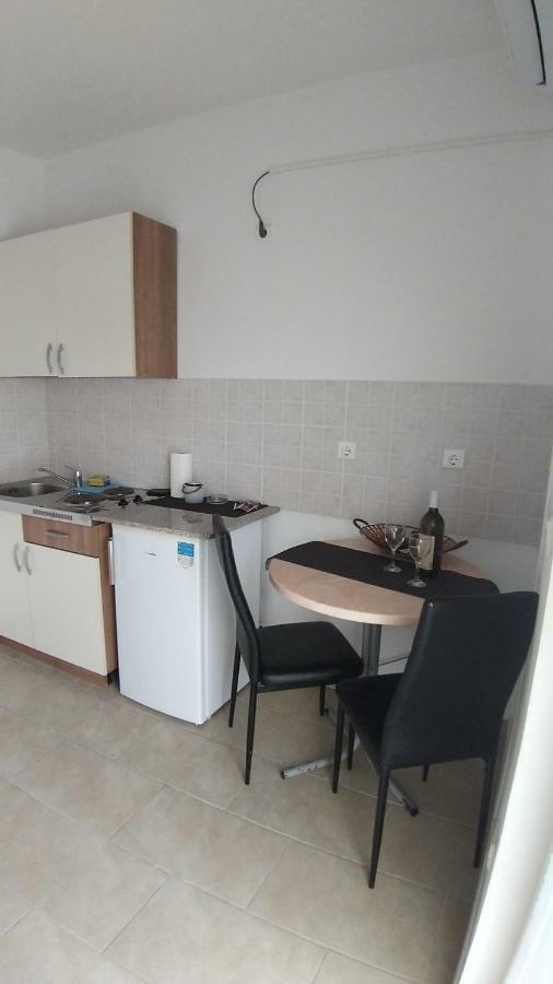 Guesthouse Villa Jurisic Novalja Eksteriør billede
